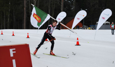 Slēpošanas stafetēs jauni uzvarētāji Latvijas III Ziemas Olimpiādē